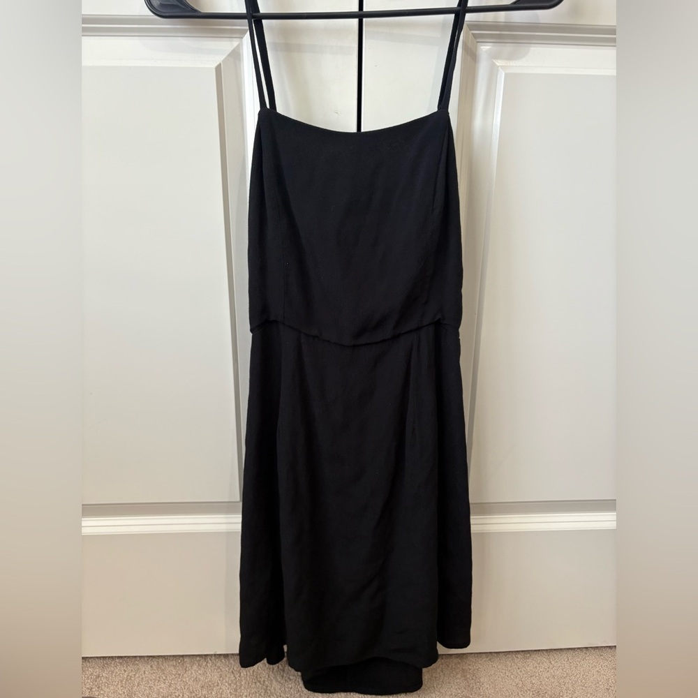 Elegant Black Backless Women's Dress